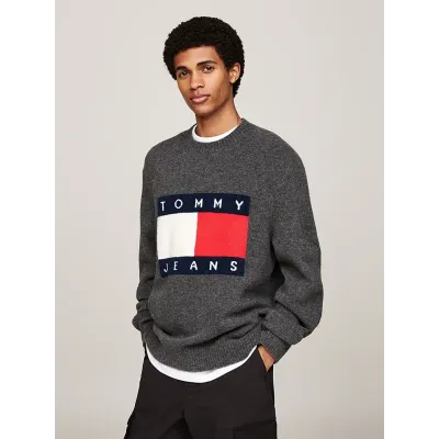 Pull homme Tommy Jeans Melange Flag Knitted Crewneck gris DM0DM19442-PUB, maille chinée, coupe Regular Fit, col rond.