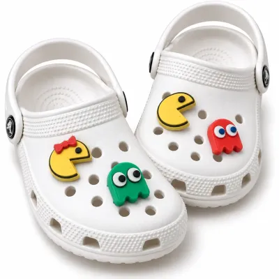 lot-4-accessoires-3d-pacman-chaussures-personnages-retro-gaming-multicolore-id-pacman-mlt