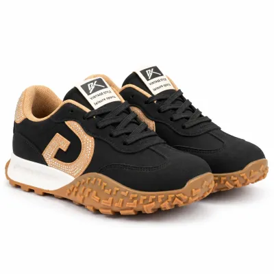 Baskets femme noires en matière synthétique aspect daim, modèle à lacets avec détails décoratifs