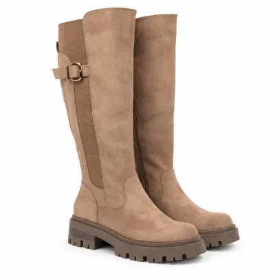 Bottes hautes kaki effet suédine pour femme, avec boucle décorative, tige élastique, zip intégral et semelle crantée.