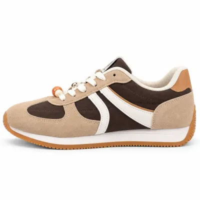 Baskets femme beige et marron avec détails blancs et semelle camel – S-SK09-K