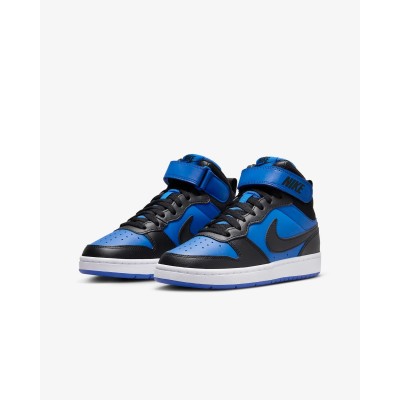 Basket Nike Court Borough Mid 2 bleu/noir - Référence CD7782-404 - Style urbain et sportif. Basket Nike Court Borough Mid 2 bleu/noir - Référence CD7782-404 - Style urbain et sportif.