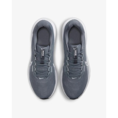 Nike Downshifter 13 gris - Référence FD6454-010 - Chaussure de sport running confortable et performante. Nike Downshifter 13 gris - Référence FD6454-010 - Chaussure de sport running confortable et performante.