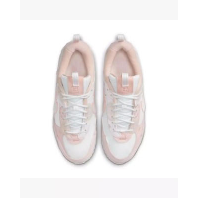Nike Air Max 90 Futura Femme rose - Référence DM9922-104 - Basket tendance et confortable au style moderne. Nike Air Max 90 Futura Femme rose - Référence DM9922-104 - Basket tendance et confortable au style moderne.