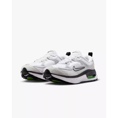 Nike Air Max Bliss Femme - Référence DZ6754-100 - Basket tendance au confort inégalé et au style moderne. Nike Air Max Bliss Femme - Référence DZ6754-100 - Basket tendance au confort inégalé et au style moderne.