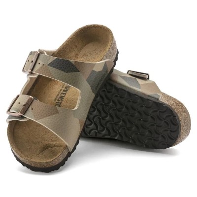 Birkenstock Arizona Kids BF Geo Camo du Désert multicolore - Référence 1024753 - Sandales confortables et stylées pour enfants. Birkenstock Arizona Kids BF Geo Camo du Désert multicolore - Référence 1024753 - Sandales confortables et stylées pour enfants.