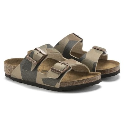 Birkenstock Arizona Kids BF Geo Camo du Désert multicolore - Référence 1024753 - Sandales confortables et stylées pour enfants. Birkenstock Arizona Kids BF Geo Camo du Désert multicolore - Référence 1024753 - Sandales confortables et stylées pour enfants.