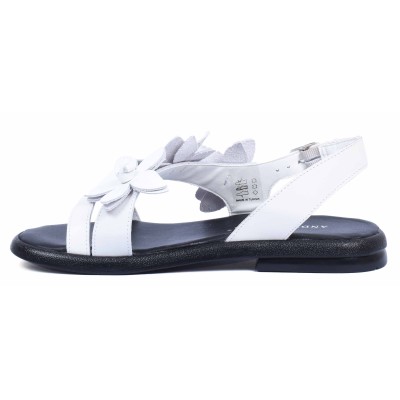 Sandale femme Andrea Bruni blanc - Référence AB-202-1-BC - Élégance et confort en cuir véritable. Sandale femme Andrea Bruni blanc - Référence AB-202-1-BC - Élégance et confort en cuir véritable.