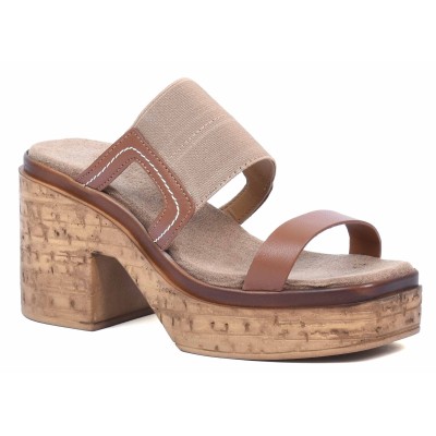 Sabot femme marron Andrea Bruni - Référence AB-354-1-Marron- Élégance et confort en cuir véritable. Sabot femme marron Andrea Bruni - Référence AB-354-1-Marron- Élégance et confort en cuir véritable.