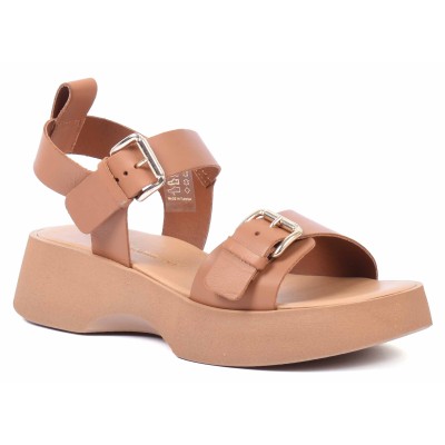 Sandale femme camel en cuir Andrea Bruni modèle 168-1-C