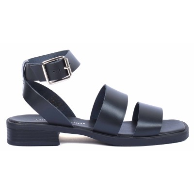 Sandale plate femme en cuir noir Andrea Bruni modèle AB-249-10-N Sandale plate femme en cuir noir Andrea Bruni modèle AB-249-10-N