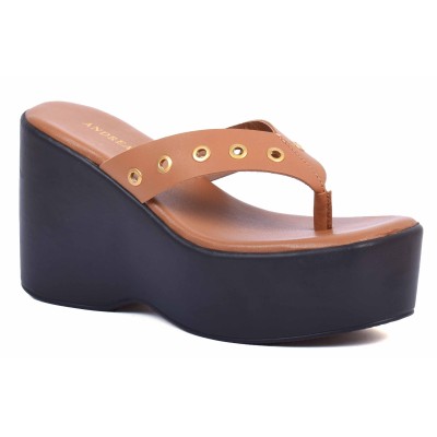 Sabot femme en cuir camel, modèle AB-518-53-C signé Andrea Bruni Sabot femme en cuir camel, modèle AB-518-53-C signé Andrea Bruni