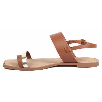 Sandale plate femme en cuir camel, modèle AB-666-7-C signé Andrea Bruni Sandale plate femme en cuir camel, modèle AB-666-7-C signé Andrea Bruni