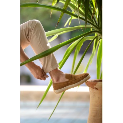 Mocassin en cuir homme style Elito - Élégance et confort au quotidien Mocassin en cuir homme style Elito - Élégance et confort au quotidien
