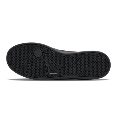 Basket homme Hummel COURT LINE WT – Réf. 225946-2267 – Couleur noir, chaussure tendance et confortable. Basket homme Hummel COURT LINE WT – Réf. 225946-2267 – Couleur noir, chaussure tendance et confortable.