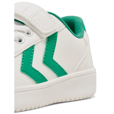 Basket enfant Hummel DERBY COURT JR – Réf. 226694-6004 – Couleur blanc, chaussure tendance et confortable. Basket enfant Hummel DERBY COURT JR – Réf. 226694-6004 – Couleur blanc, chaussure tendance et confortable.