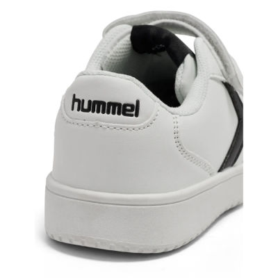 Basket enfant Hummel DERBY COURT JR – Réf. 226694-2001 – Couleur blanc, chaussure tendance et confortable. Basket enfant Hummel DERBY COURT JR – Réf. 226694-2001 – Couleur blanc, chaussure tendance et confortable.