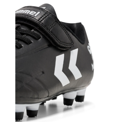 Chaussure de football enfant Hummel TOP STAR F.G. JR – Réf. 216568-2042 – Couleur noir, crampons résistants et confort optimal.