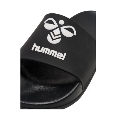 Claquette homme Hummel HML ESSENTIAL POOL SLIDE – Réf. 228254-2001 – Couleur noir, légère et confortable. Claquette homme Hummel HML ESSENTIAL POOL SLIDE – Réf. 228254-2001 – Couleur noir, légère et confortable.