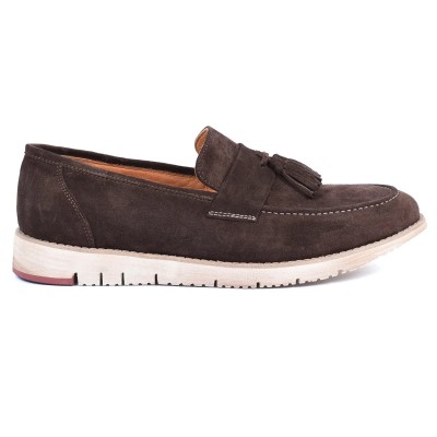 Mocassin à pompon HOMME MODERNE – Réf. HM-023-M – Cuir véritable, couleur marron, élégant et confortable. Mocassin à pompon HOMME MODERNE – Réf. HM-023-M – Cuir véritable, couleur marron, élégant et confortable.