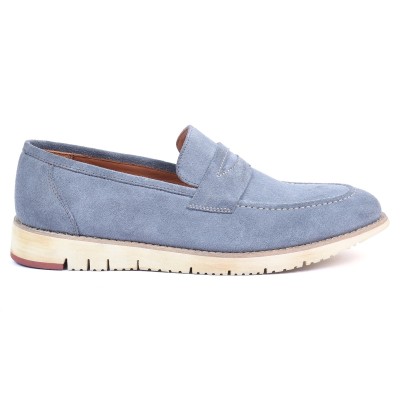 Mocassin homme HOMME MODERNE – Réf. HM-047-BL – Cuir véritable bleu, élégant et tendance. Mocassin homme HOMME MODERNE – Réf. HM-047-BL – Cuir véritable bleu, élégant et tendance.