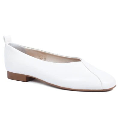 Ballerine femme Andrea Bruni – Réf. AB-BAL1-BC – Couleur blanc, 100 % cuir, élégante et confortable. Ballerine femme Andrea Bruni – Réf. AB-BAL1-BC – Couleur blanc, 100 % cuir, élégante et confortable.