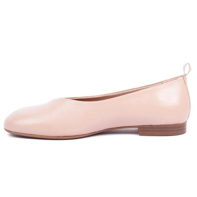 Ballerine femme Andrea Bruni – Réf. AB-BAL1-BG – Couleur beige, 100 % cuir, élégante et confortable. Ballerine femme Andrea Bruni – Réf. AB-BAL1-BG – Couleur beige, 100 % cuir, élégante et confortable.