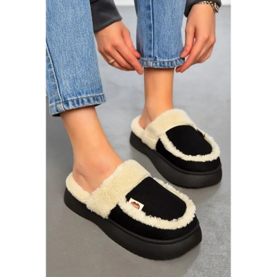 Chausson femme – Réf. AL-AF444-8-N – Couleur noir, tendance chic et confortable. Chausson femme – Réf. AL-AF444-8-N – Couleur noir, tendance chic et confortable.