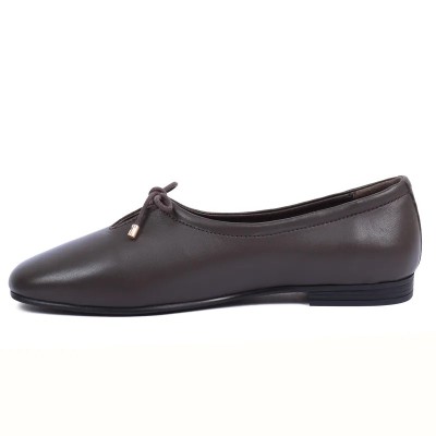 Ballerine femme Andrea Bruni – Réf. AB-124-1-MF – Couleur marron, 100 % cuir, confortable et chic. Ballerine femme Andrea Bruni – Réf. AB-124-1-MF – Couleur marron, 100 % cuir, confortable et chic.