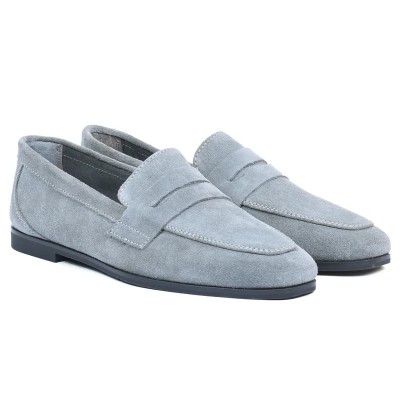 Mocassin Penny Loafer plat en daim (cuir velours) gris clair pour femme Andrea Bruni, référence AB-BAL6-DG Mocassin Penny Loafer plat en daim (cuir velours) gris clair pour femme Andrea Bruni, référence AB-BAL6-DG