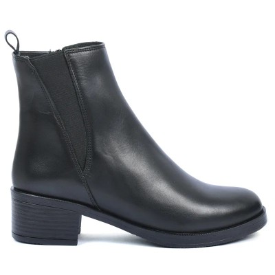 Boots Chelsea femme Andrea Bruni 100% cuir noir, empiècements élastiques noir et talon carré bas. Bout rond Réf AB-524-1-N Boots Chelsea femme Andrea Bruni 100% cuir noir, empiècements élastiques noir et talon carré bas. Bout rond Réf AB-524-1-N