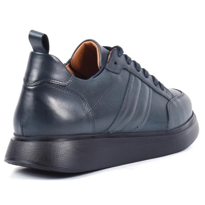 Chaussure de ville décontractée Sneaker en cuir bleu marine patiné pour homme avec semelle plateforme noire épaisse Chaussure de ville décontractée Sneaker en cuir bleu marine patiné pour homme avec semelle plateforme noire épaisse