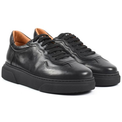 Chaussure de ville décontractée Sneaker en cuir noir pour homme, à lacets, avec semelle plateforme noire Chaussure de ville décontractée Sneaker en cuir noir pour homme, à lacets, avec semelle plateforme noire