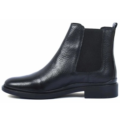 Bottines Chelsea homme en cuir grainé noir avec élastiques latéraux et semelle noire – Chelsea boots élégantes et confortables Bottines Chelsea homme en cuir grainé noir avec élastiques latéraux et semelle noire – Chelsea boots élégantes et confortables