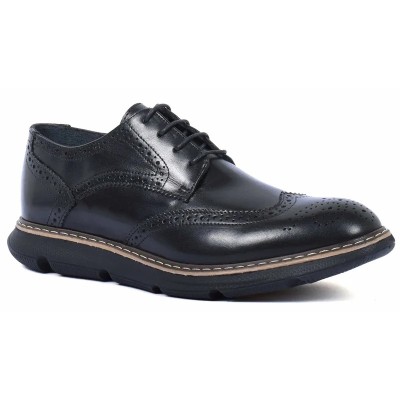 Chaussure homme derby brogue cuir noir bouts fleuris perforations semelle plateforme épaisse style sport. Chaussure homme derby brogue cuir noir bouts fleuris perforations semelle plateforme épaisse style sport.