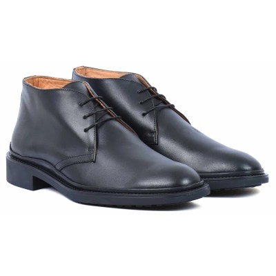 Boots homme en cuir noir REDWOOD RW-B02-N avec semelle robuste et design élégant Boots homme en cuir noir REDWOOD RW-B02-N avec semelle robuste et design élégant