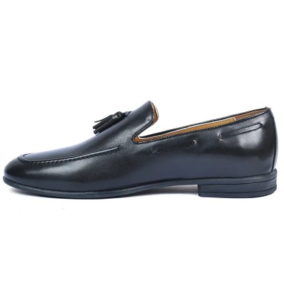 Mocassins homme en cuir noir BEYLER BY-023-N avec pompons et finition élégante