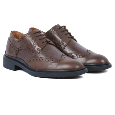 Derbies homme en cuir marron REDWOOD RW-C01-M avec perforations brogues et semelle robuste Derbies homme en cuir marron REDWOOD RW-C01-M avec perforations brogues et semelle robuste