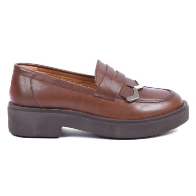 Mocassins femme en cuir marron ANDREA BRUNI AB-919-2-M avec détail métallique sur le dessus Mocassins femme en cuir marron ANDREA BRUNI AB-919-2-M avec détail métallique sur le dessus
