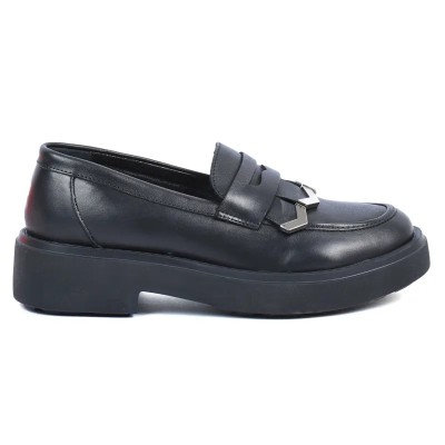 Mocassins femme en cuir noir ANDREA BRUNI AB-919-2-N avec bijou métallique élégant