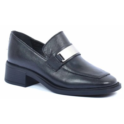 Mocassins femme en cuir noir ANDREA BRUNI AB-161-2-N avec détail argenté et talon carré Mocassins femme en cuir noir ANDREA BRUNI AB-161-2-N avec détail argenté et talon carré