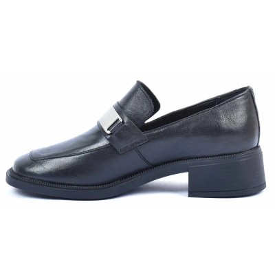 Mocassins femme en cuir noir ANDREA BRUNI AB-161-2-N avec détail argenté et talon carré Mocassins femme en cuir noir ANDREA BRUNI AB-161-2-N avec détail argenté et talon carré