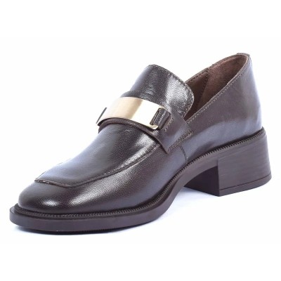Mocassins femme en cuir marron ANDREA BRUNI AB-161-2-M avec bande dorée et semelle élégante Mocassins femme en cuir marron ANDREA BRUNI AB-161-2-M avec bande dorée et semelle élégante