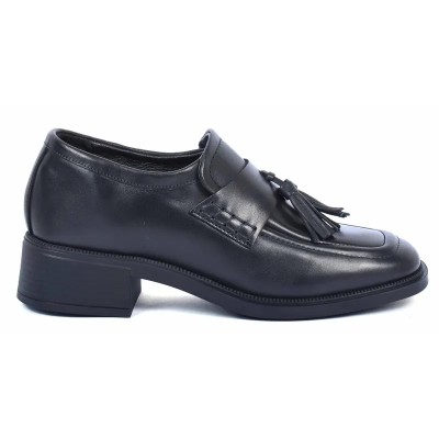 Mocassins femme ANDREA BRUNI AB-161-N en cuir noir lisse avec pompons et talon carré Mocassins femme ANDREA BRUNI AB-161-N en cuir noir lisse avec pompons et talon carré