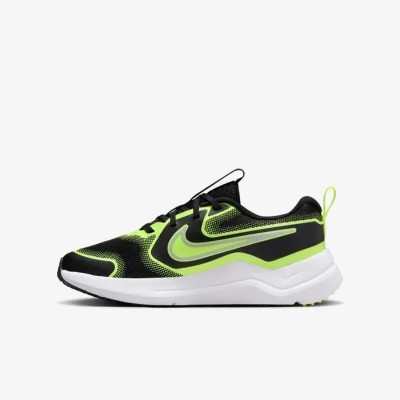 Nike Cosmic Runner HM4402-005 Noir Volt Wolf Grey Nike Cosmic Runner HM4402-005 Noir Volt Wolf Grey