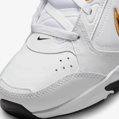 Nike Defy All Day DJ1196-103 Blanc Doré Homme