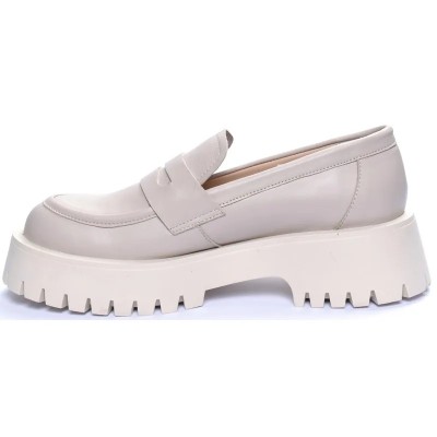 Mocassins femme ANDREA BRUNI MC-M4-GRG en cuir beige, semelle crantée épaisse et design moderne