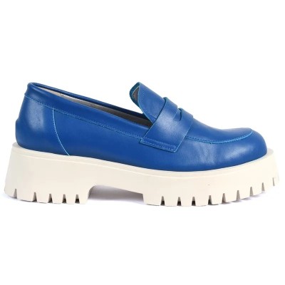 Mocassins femme ANDREA BRUNI MC-M4-BL en cuir bleu avec semelle crantée crème et design tendance
