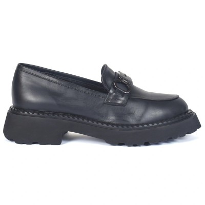 Mocassins femme noirs en cuir avec semelle plateforme et boucle noire moderne – CityMode.tn