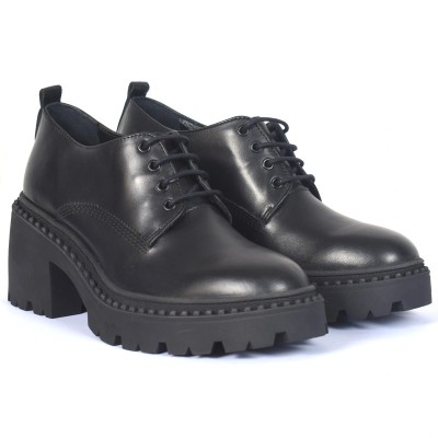 Derby femme en cuir noir à semelle épaisse et lacets – CityMode.tn